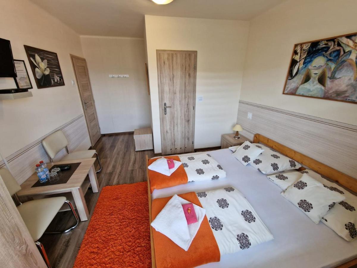 Irena Bed and Breakfast Korbielów Eksteriør billede