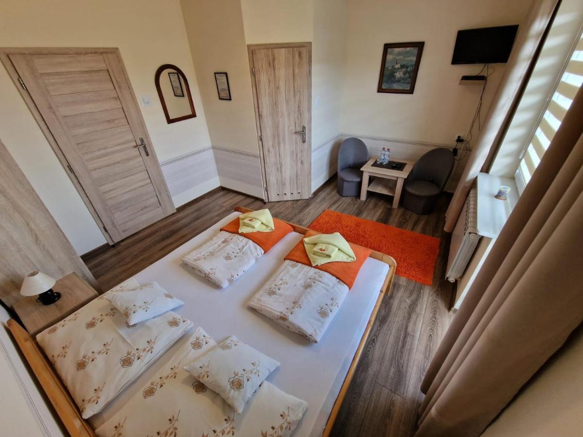 Irena Bed and Breakfast Korbielów Eksteriør billede