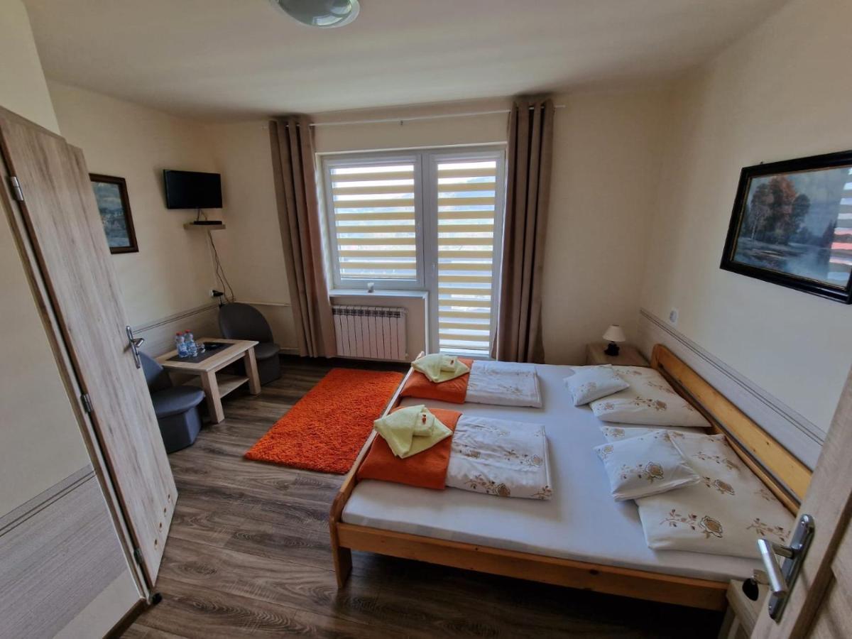 Irena Bed and Breakfast Korbielów Eksteriør billede
