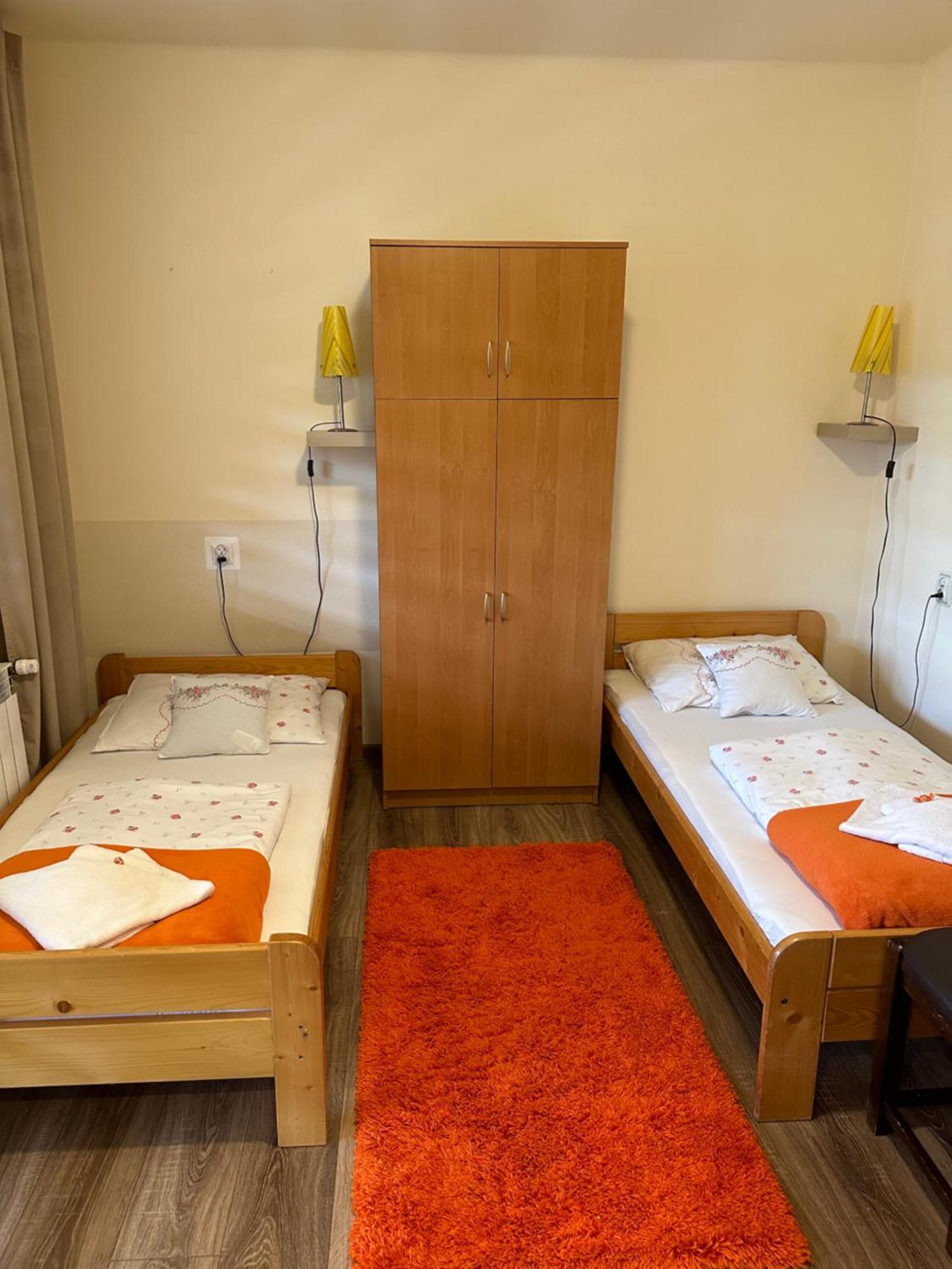 Irena Bed and Breakfast Korbielów Eksteriør billede